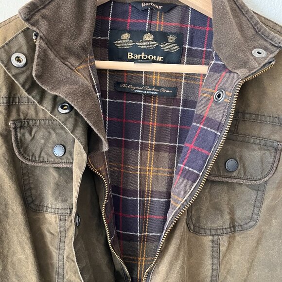 Barbour Women's Utility Jacket - Picture 7 of 7